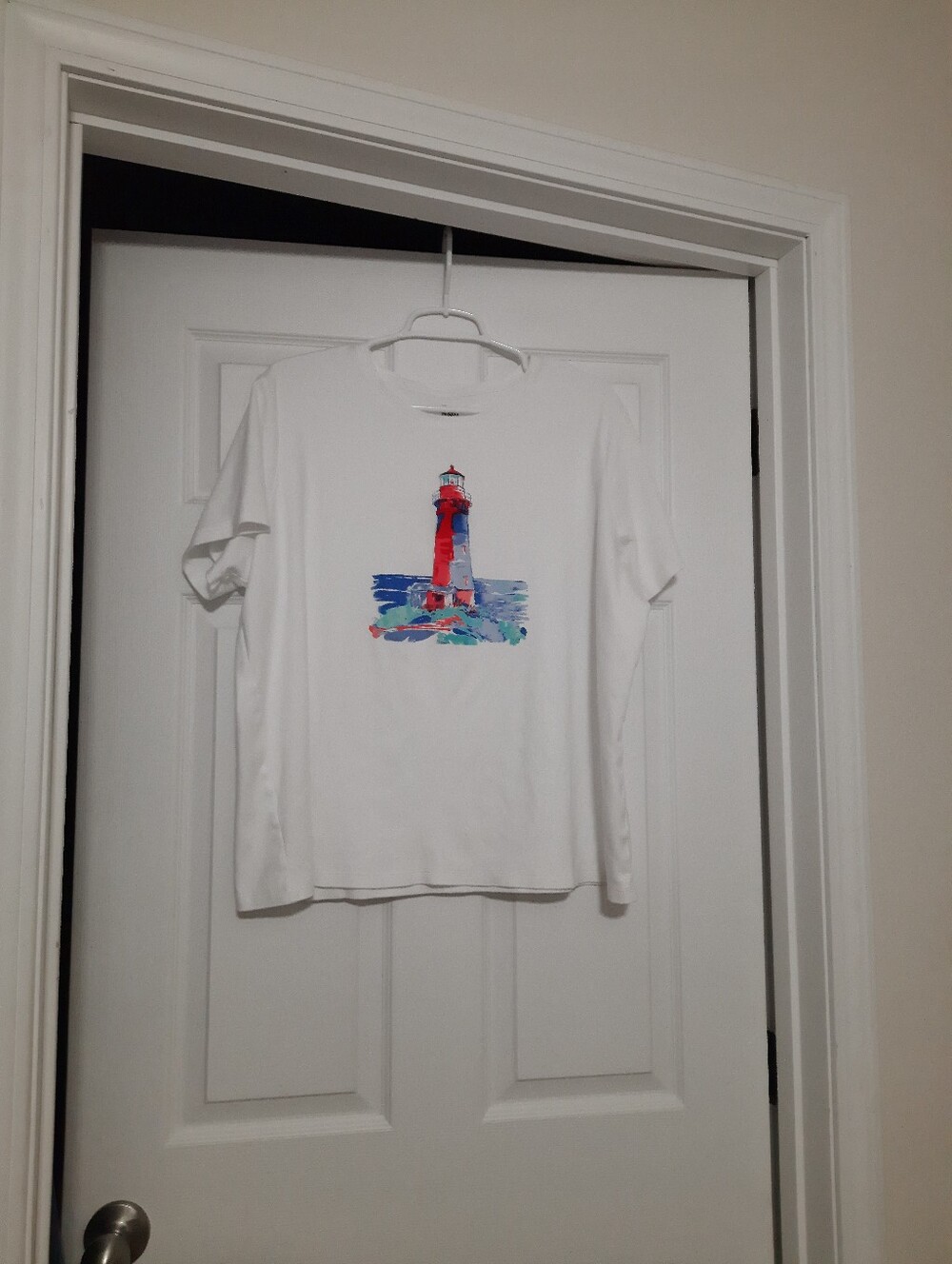 Kim Rogers White T-Shirt Size 1X With Nautical Coastal Beachy Lighthouse